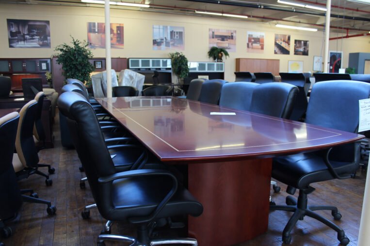 Sienna 12' Cherry Roman End Conference Table With Inlaid Edge Detail