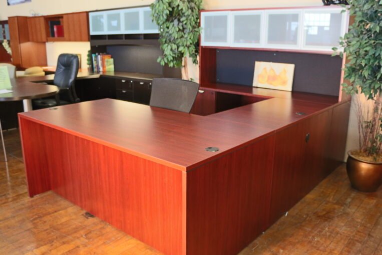 Warren Series New U-shaped Laminate Desk with Chrome and Glass Doors
