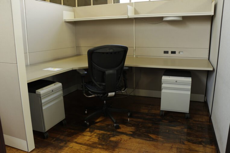 Teknion Leverage Cubicles