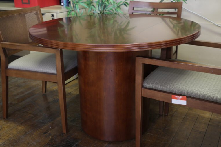 Peartree "Sierra" Series 42" Round Toffee Conference Table