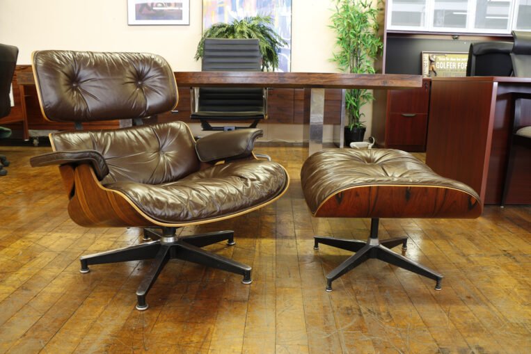 Herman Miller Rosewood Eames Lounge Chair & Ottoman Circa 1970