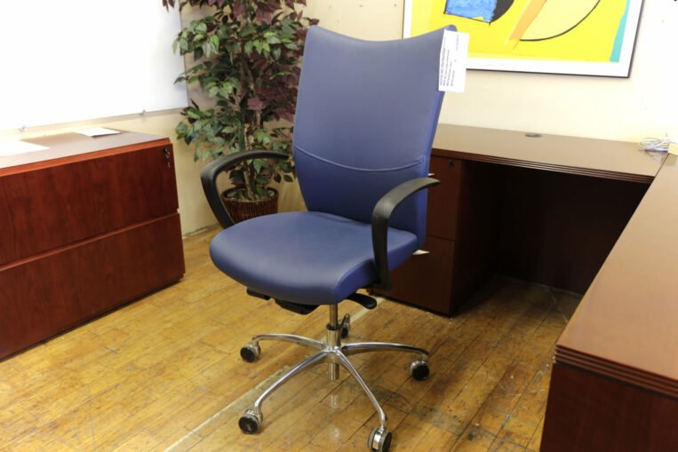9to5 Seating Bristol Royal Blue Leather Executive Chairs