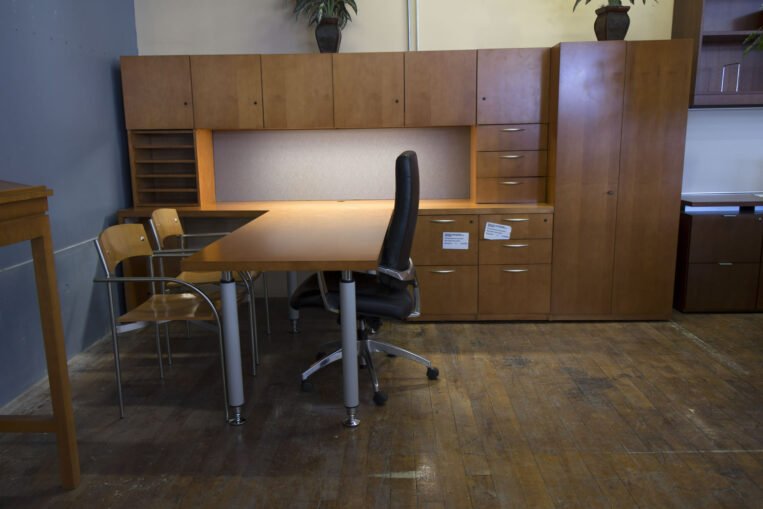 Kimball Footprint Honey Maple Private Executive Office Suites
