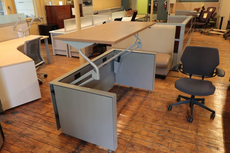 Inscape Sit-Stand Pneumatic Benching Systems - Walnut with Silver Metallic Trim