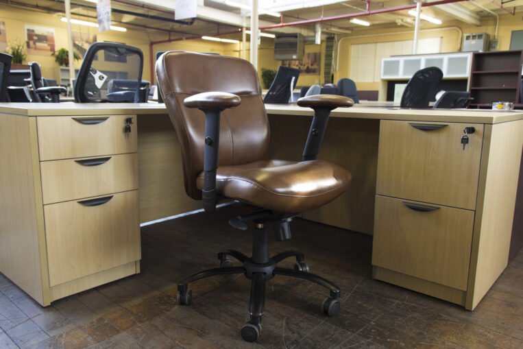 Bradington Young Leather Executive Swivel Tilt Chairs