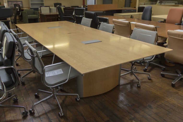 Nienkamper Vox 11' x 4.5' Maple Taper Edge Rectangular Conference Table with Forums