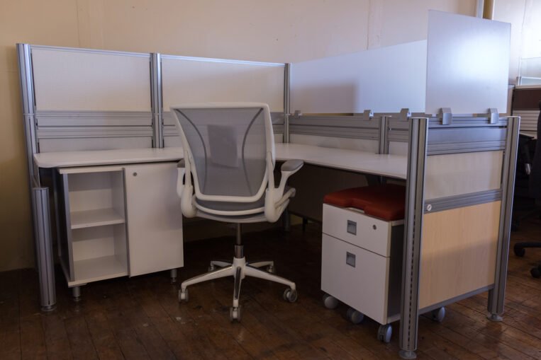 Tayco Up 6' x 6' Cubicles