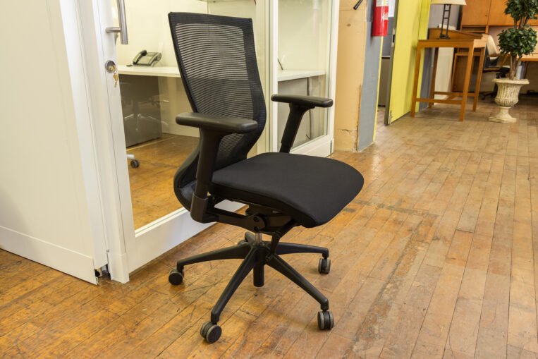 Compel Jupiter Task Chairs