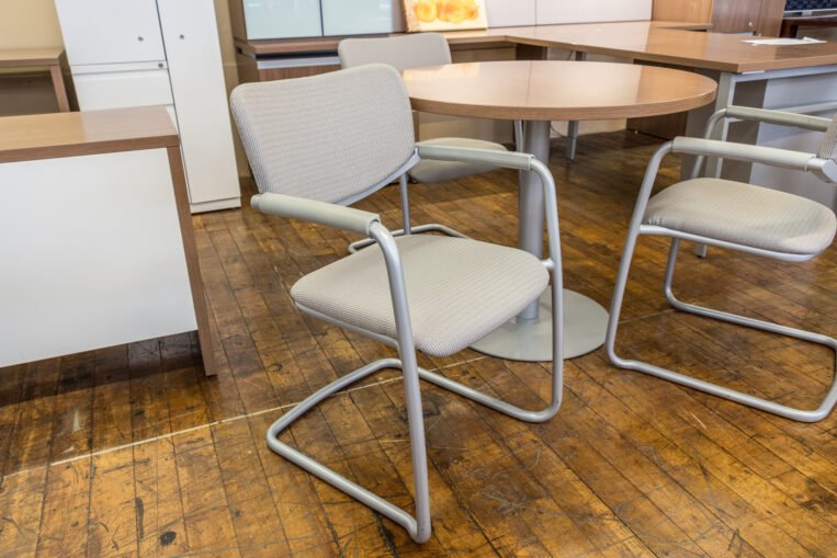 Haworth Zody Cantilever Visitors Chairs