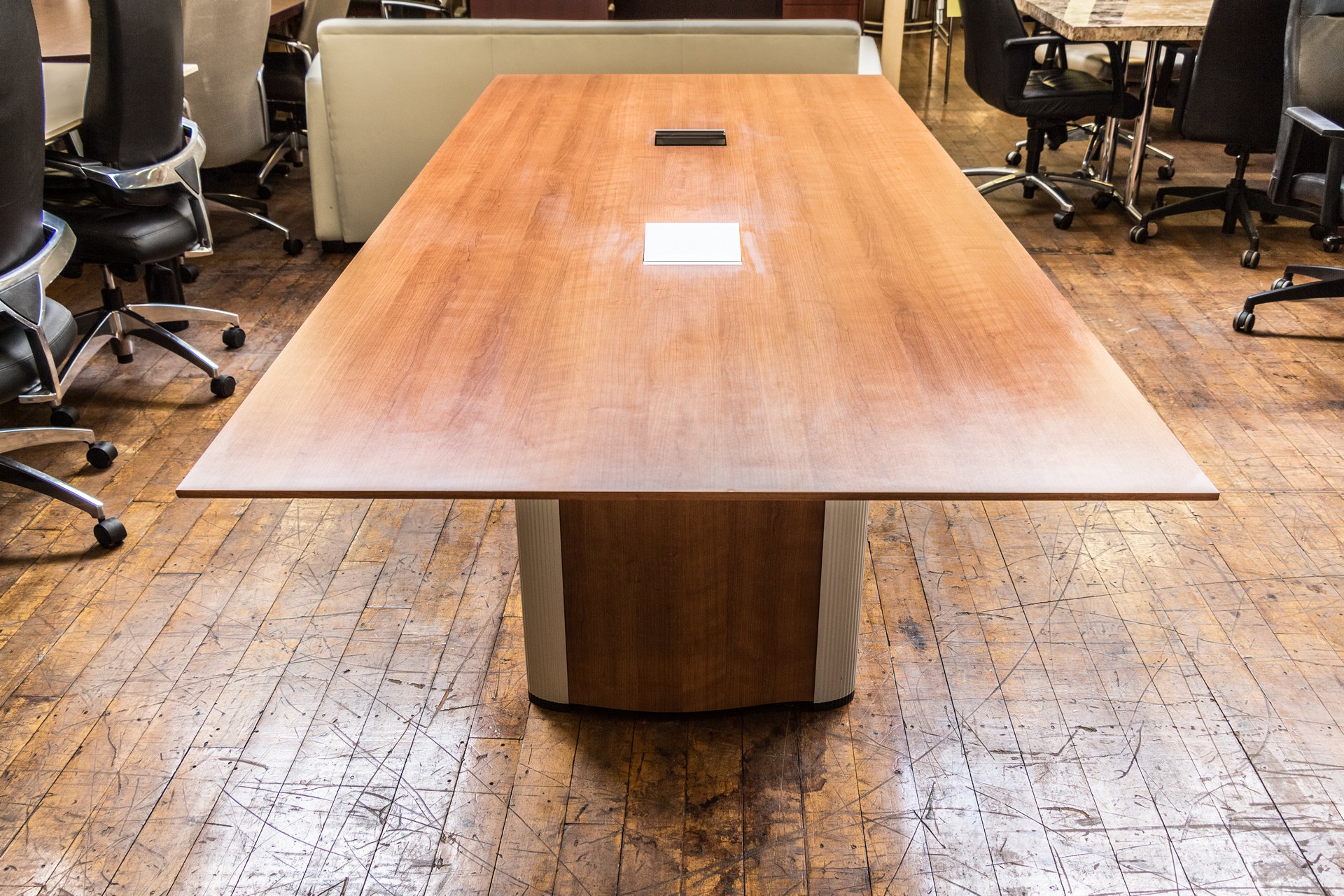 peartreeofficefurniture_peartreeofficefurniture_peartreeofficefurniture_nienkamper-vox-8-x-3-5-cherry-laminate-tapered-edge-conference-table-1.jpg