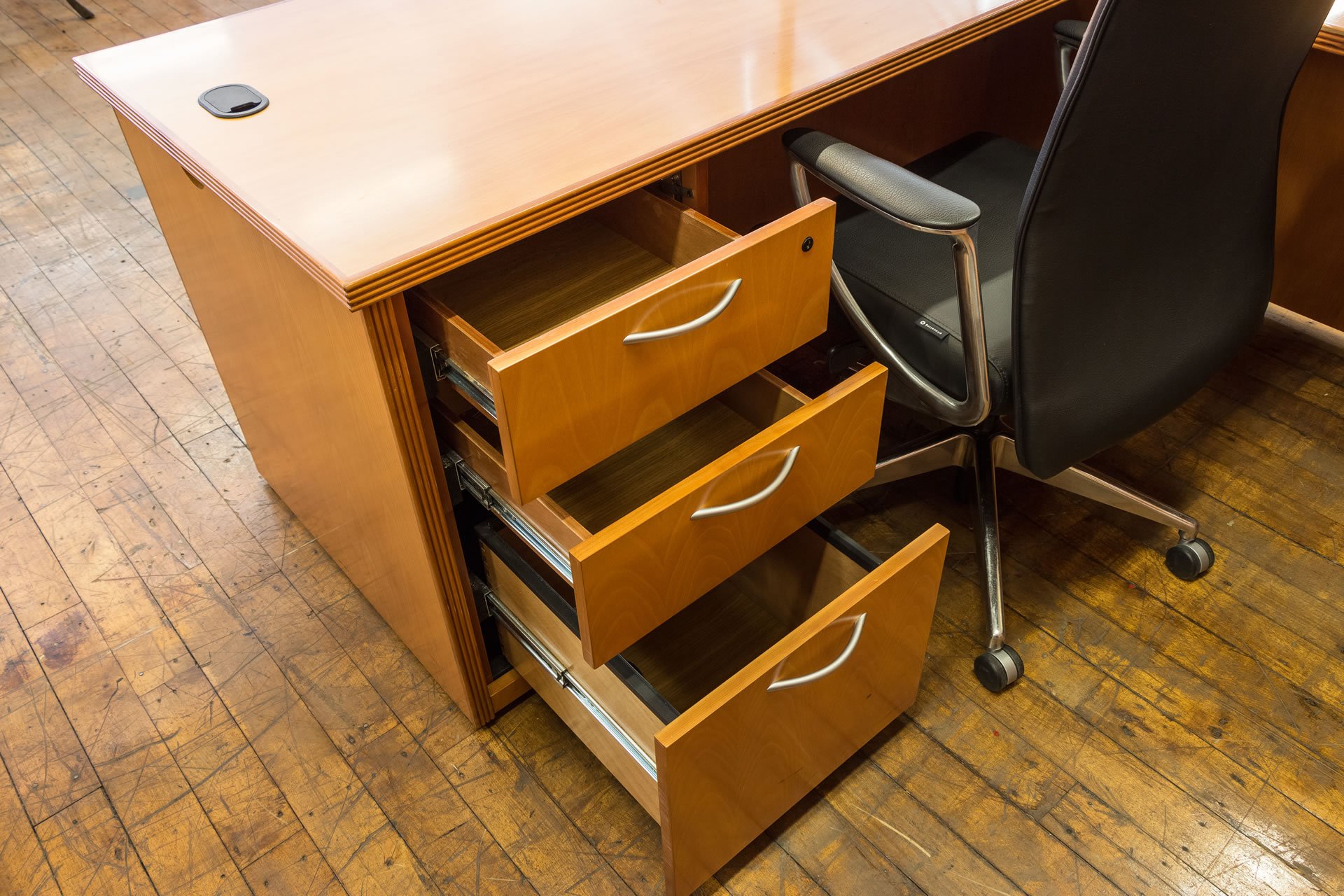 Honey Maple Executive U-Shaped Desk Suite