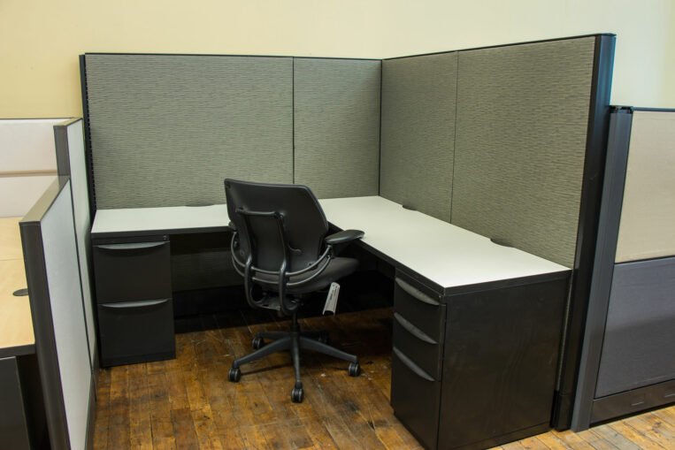 Haworth 6' x 6' Cubicles