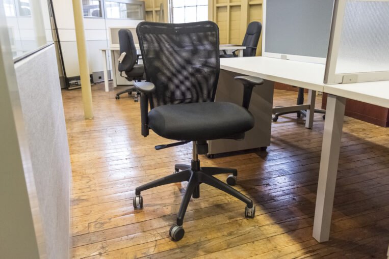 Buzz Seating Pronto Mesh Back Task Chairs