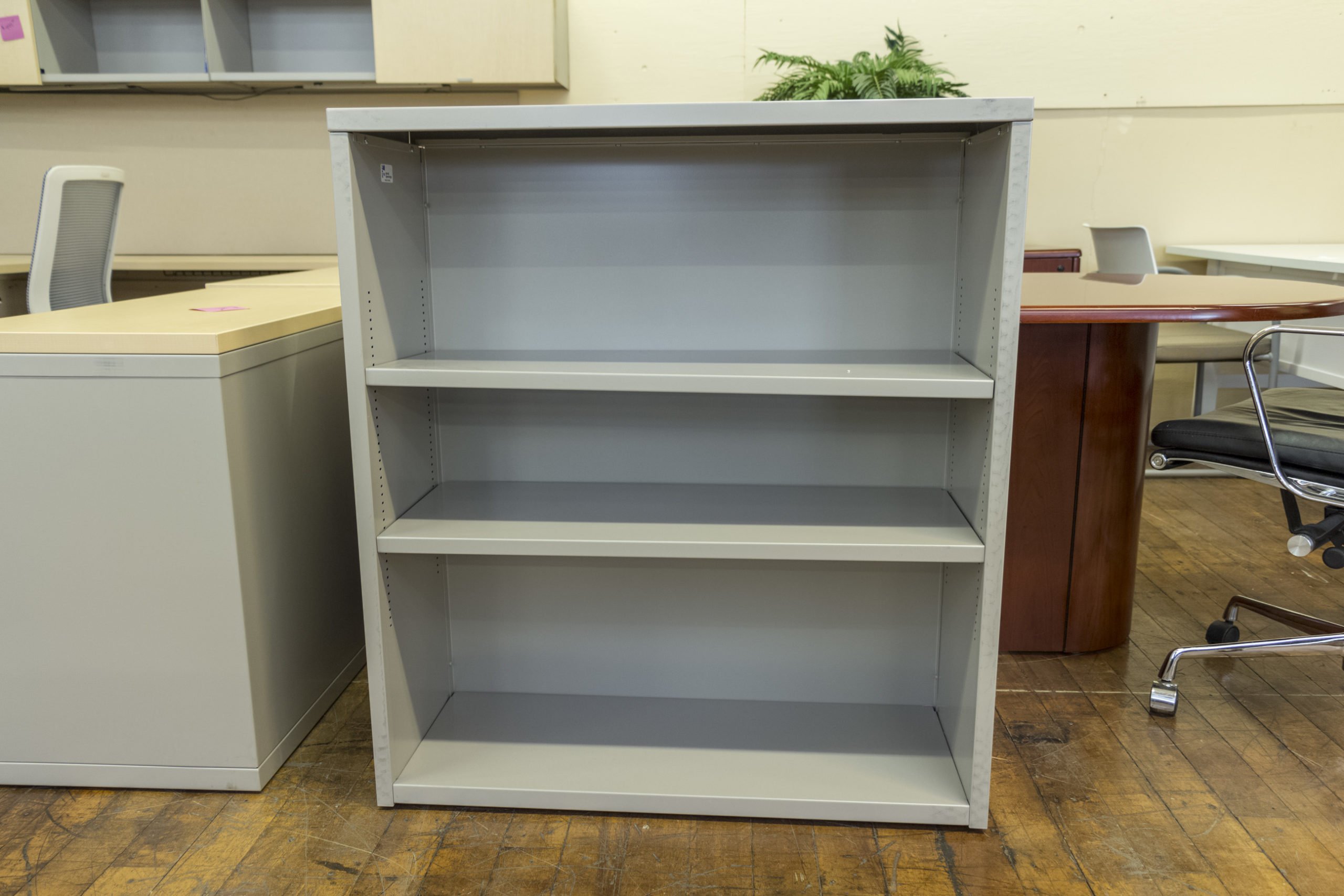 Knoll Metal Bookcases • Peartree Office Furniture