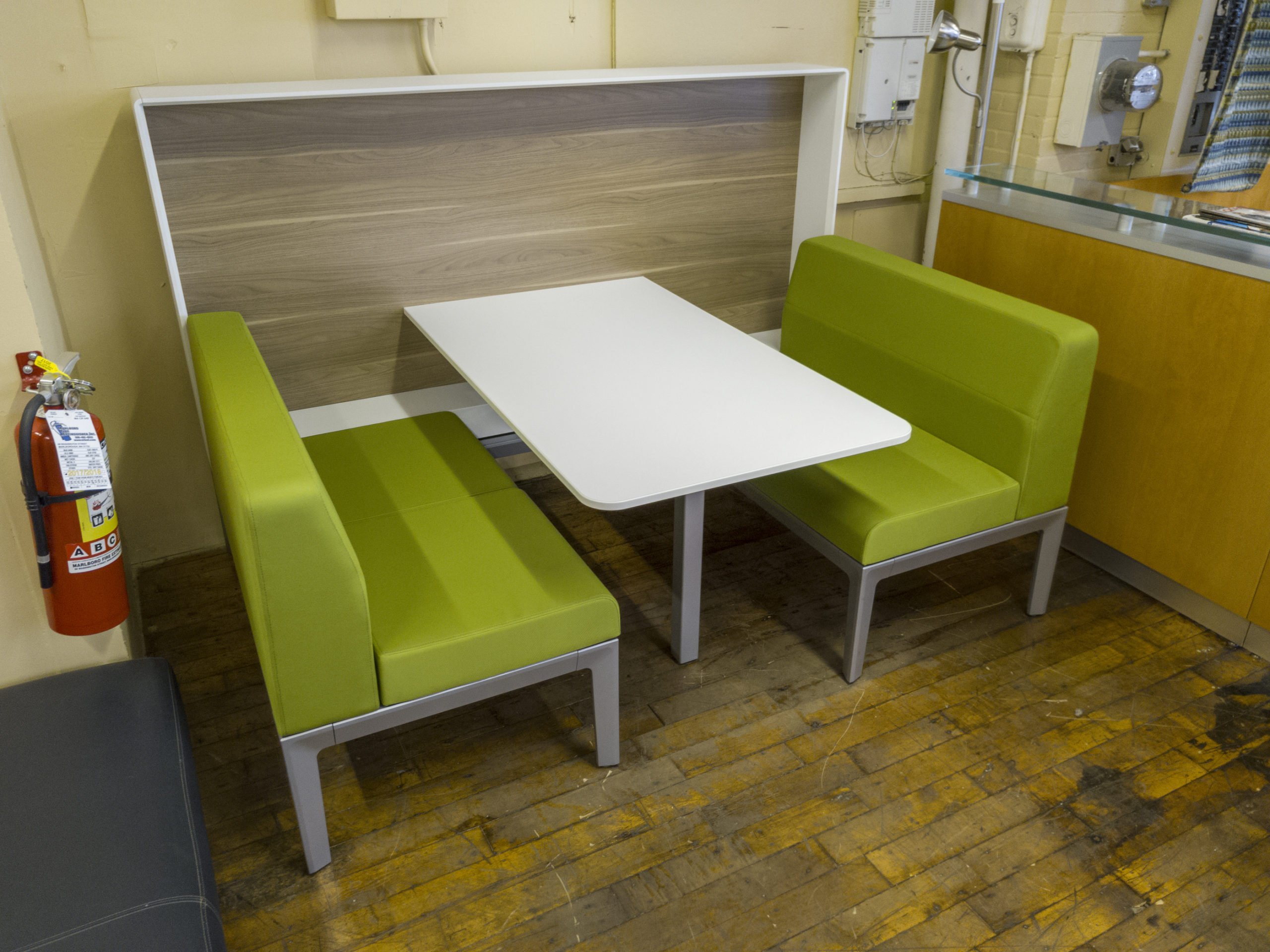 Steelcase Regard Lounge Booth • Peartree Office Furniture