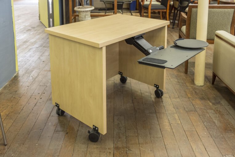 Maple Laminate Mobile Computer Table Desks