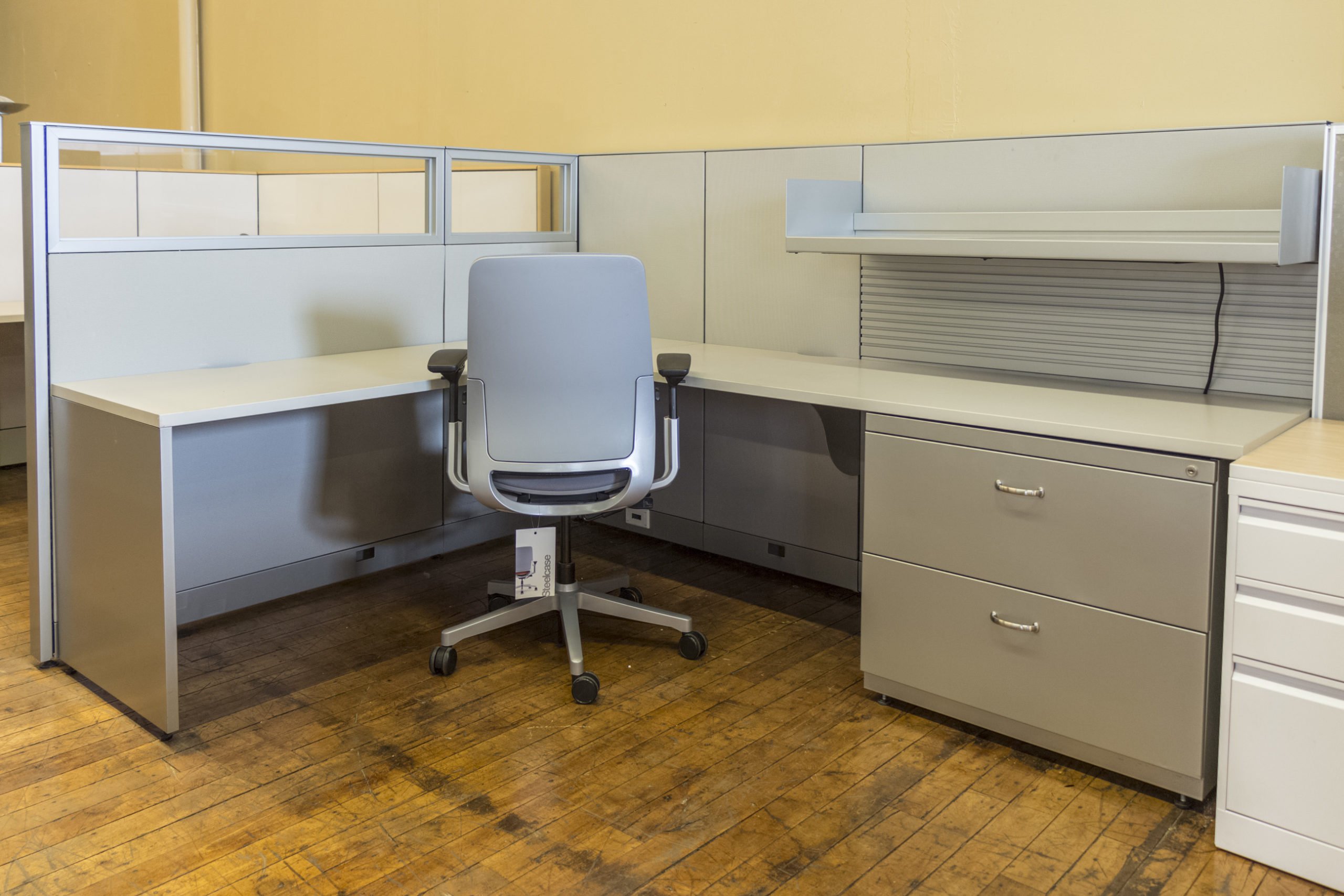 Steelcase Answer 6′ x 7′ & 6′ x 8′ Cubicles • Peartree Office Furniture