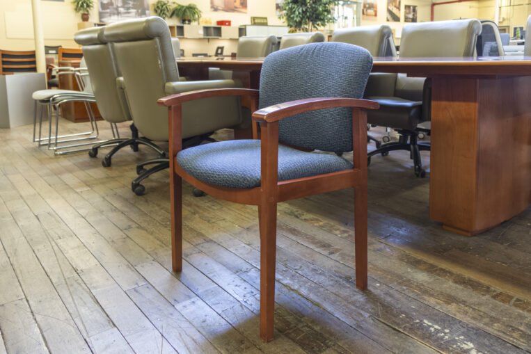 Hon Invitation Guest Chairs