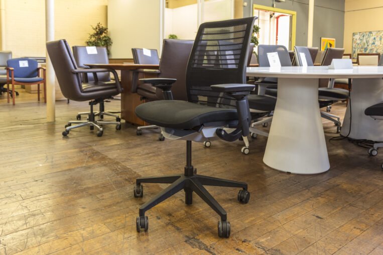 Steelcase Think V2 Chairs in Black