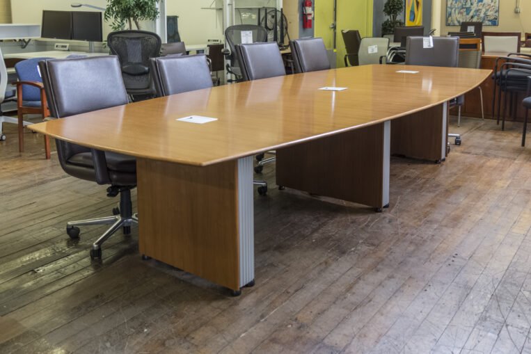 Nienkamper Vox 12′ Boat Shaped Cherry Conference Table