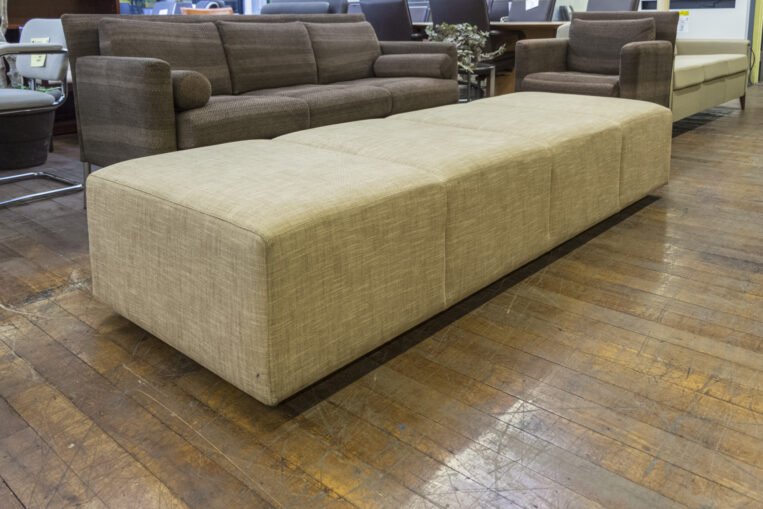 Coalesse/Brayton International Await Lounge System Bench