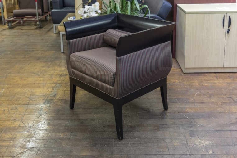 HBF Chalice Lounge Chairs by Orlando Diaz-Azcuy
