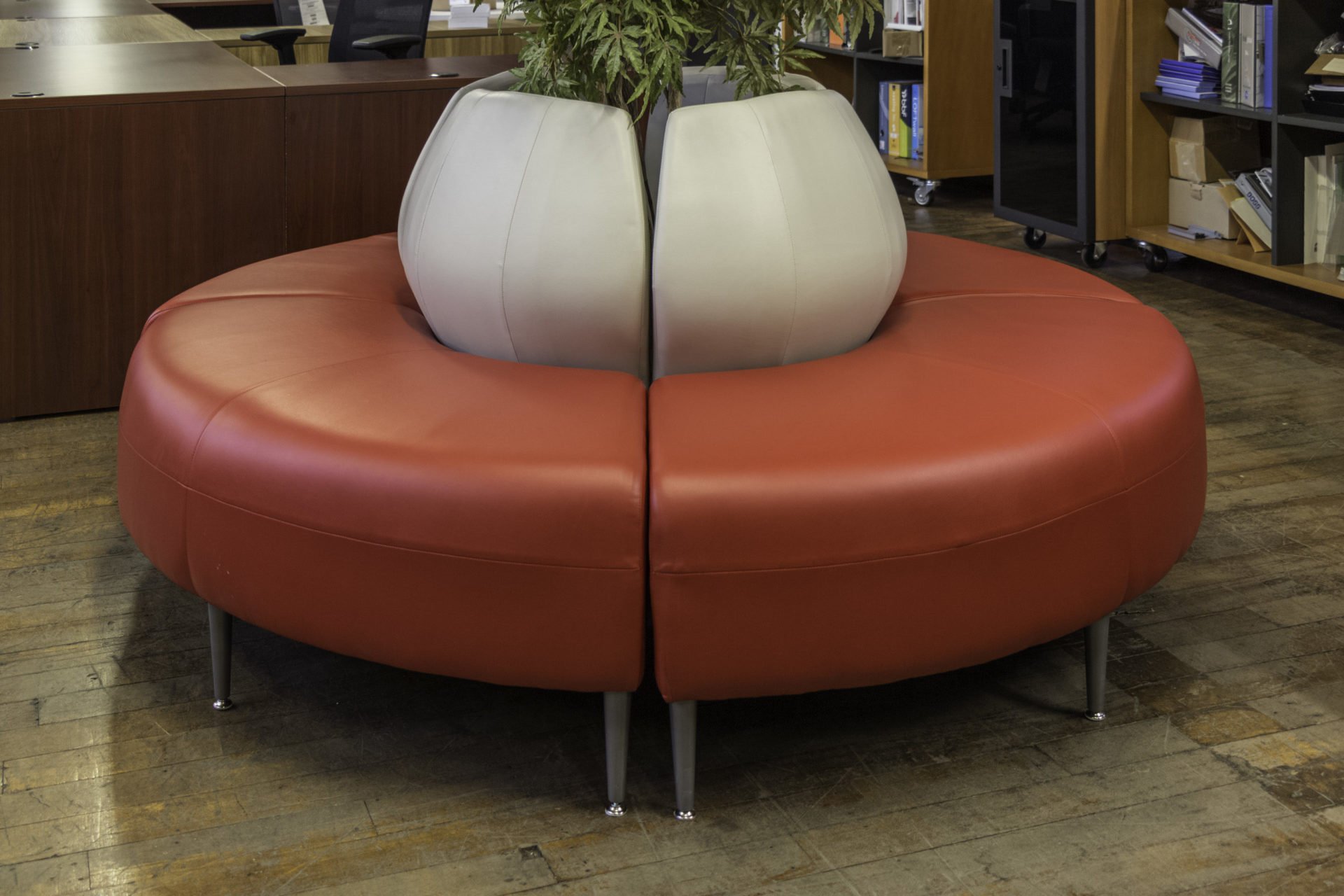 Krug Zola Circular Modular Seating • Peartree Office Furniture