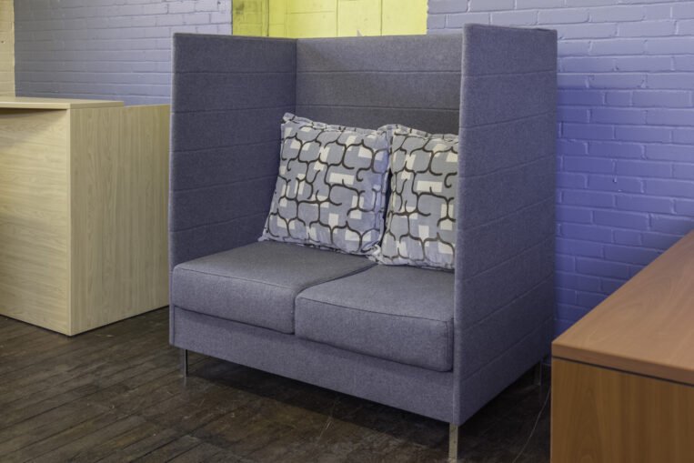 Dauphin Atelier Sofa