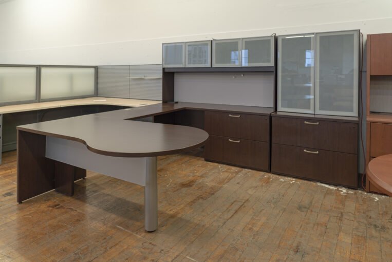 National WaveWorks Espresso Executive Desk Suite