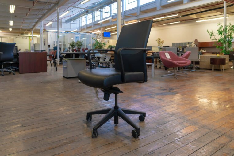 Keilhauer Vanilla Conference Chairs