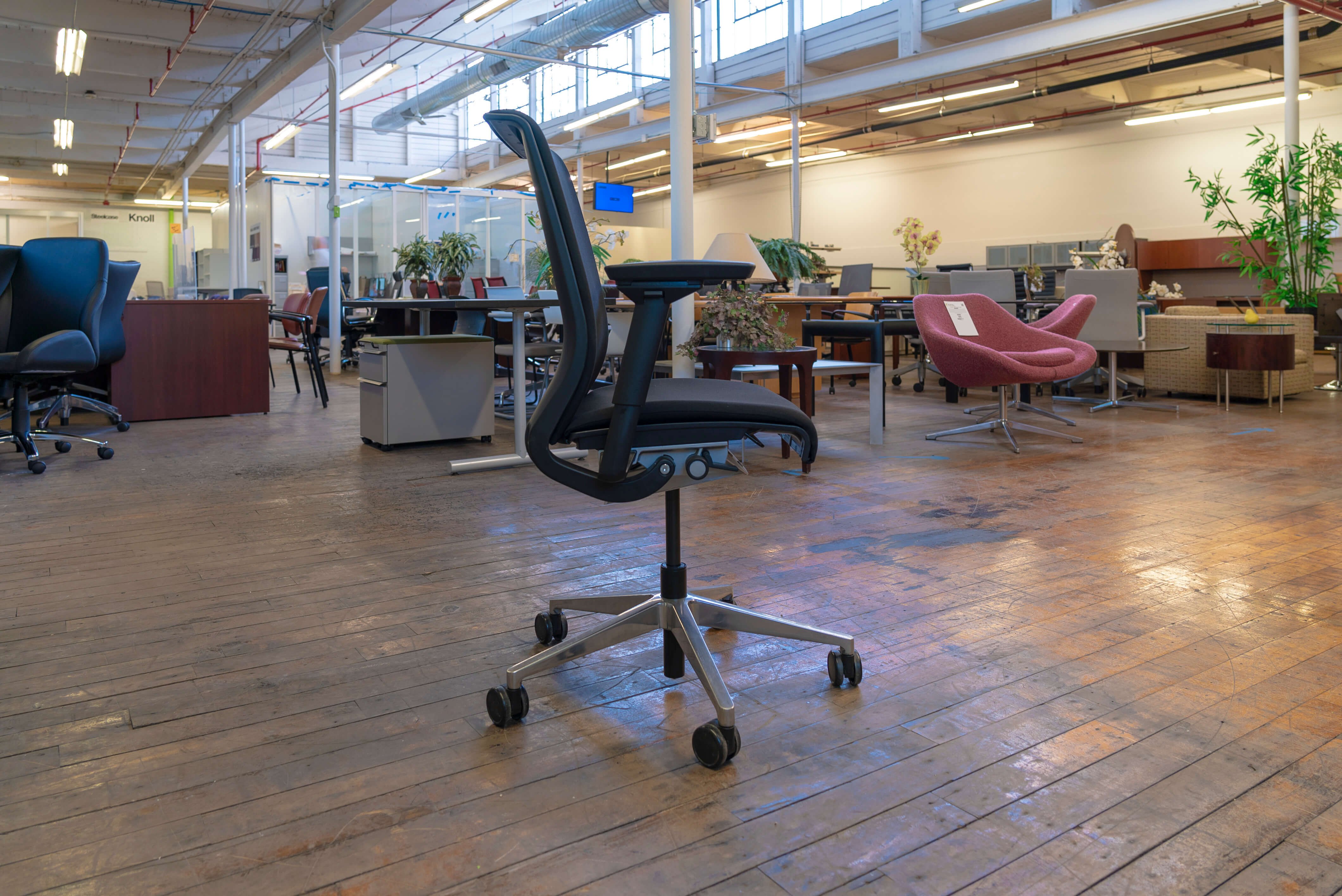 steelcase-think-v1-task-chairs