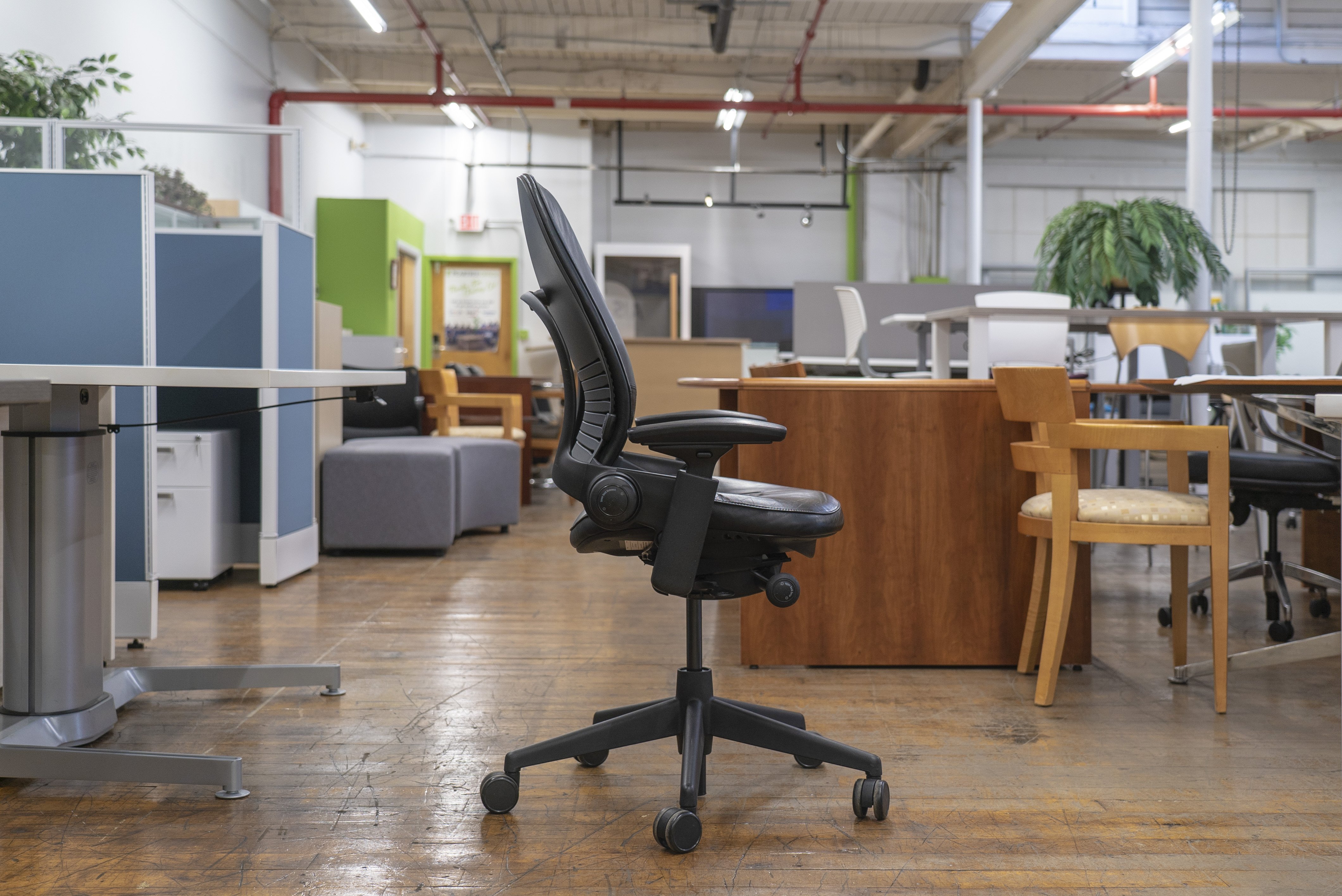 steelcase-leap-v2-leather-task-chairs