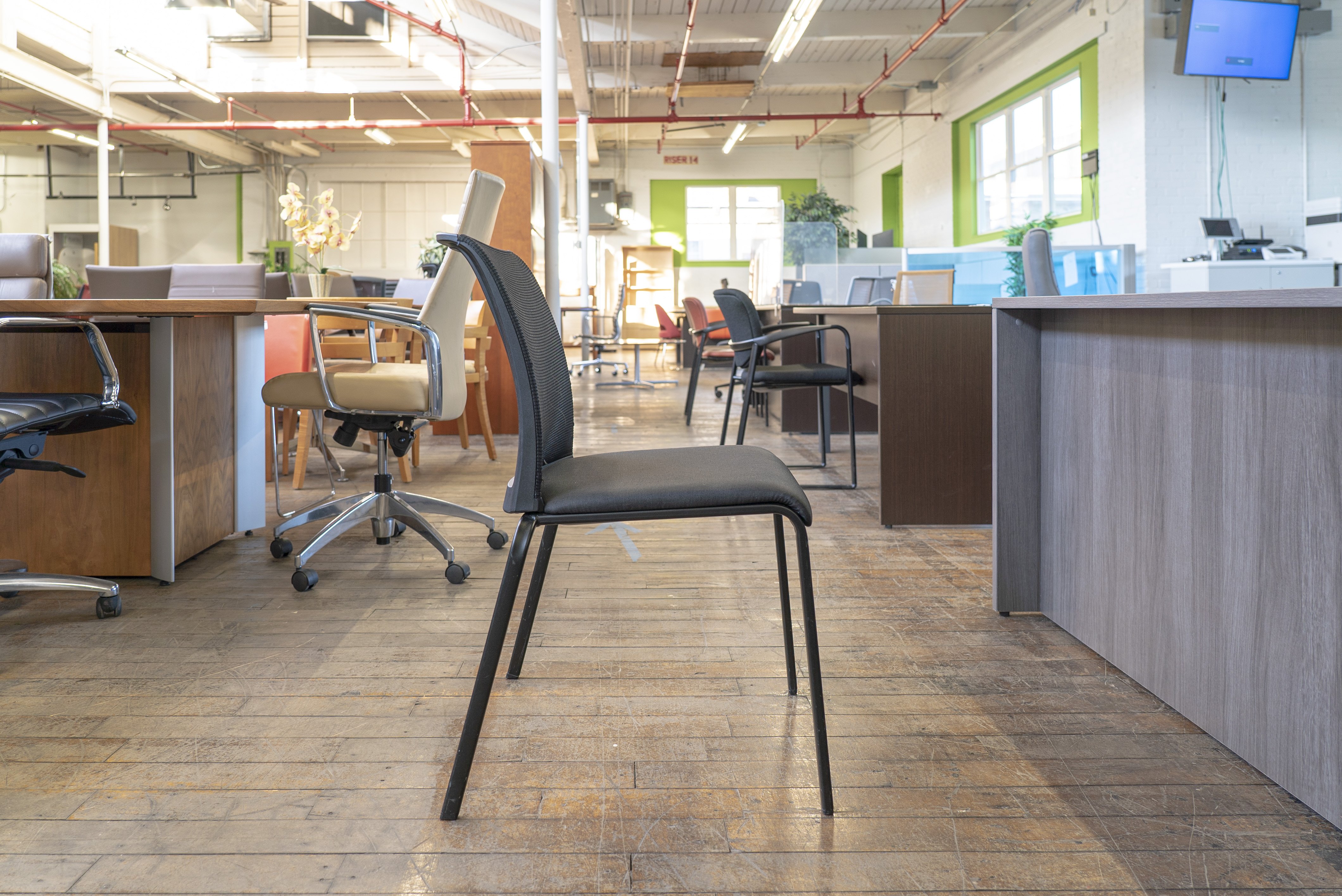 steelcase-reply-armless-stacking-chairs