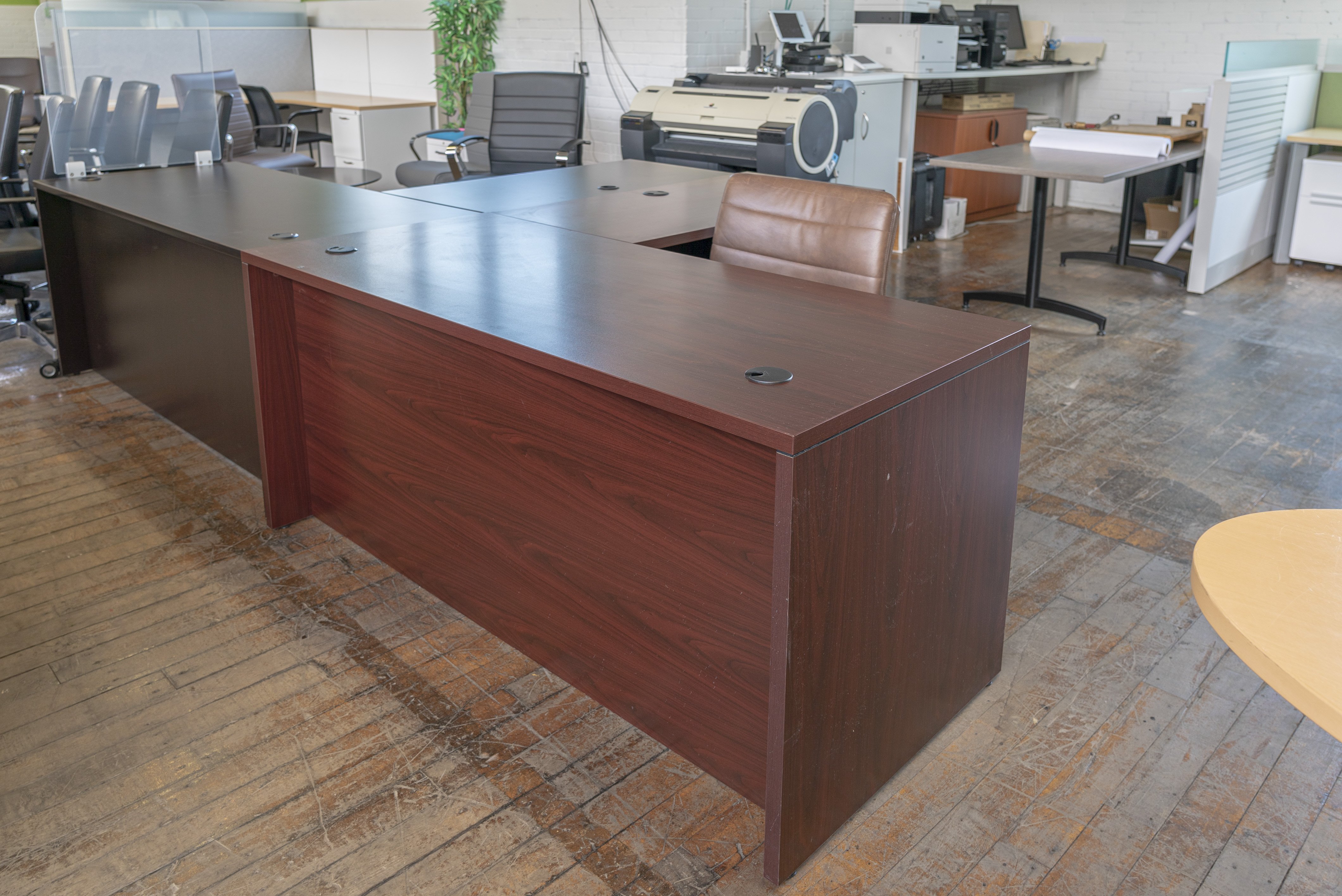 hon-mahogany-laminate-l-shaped-desks