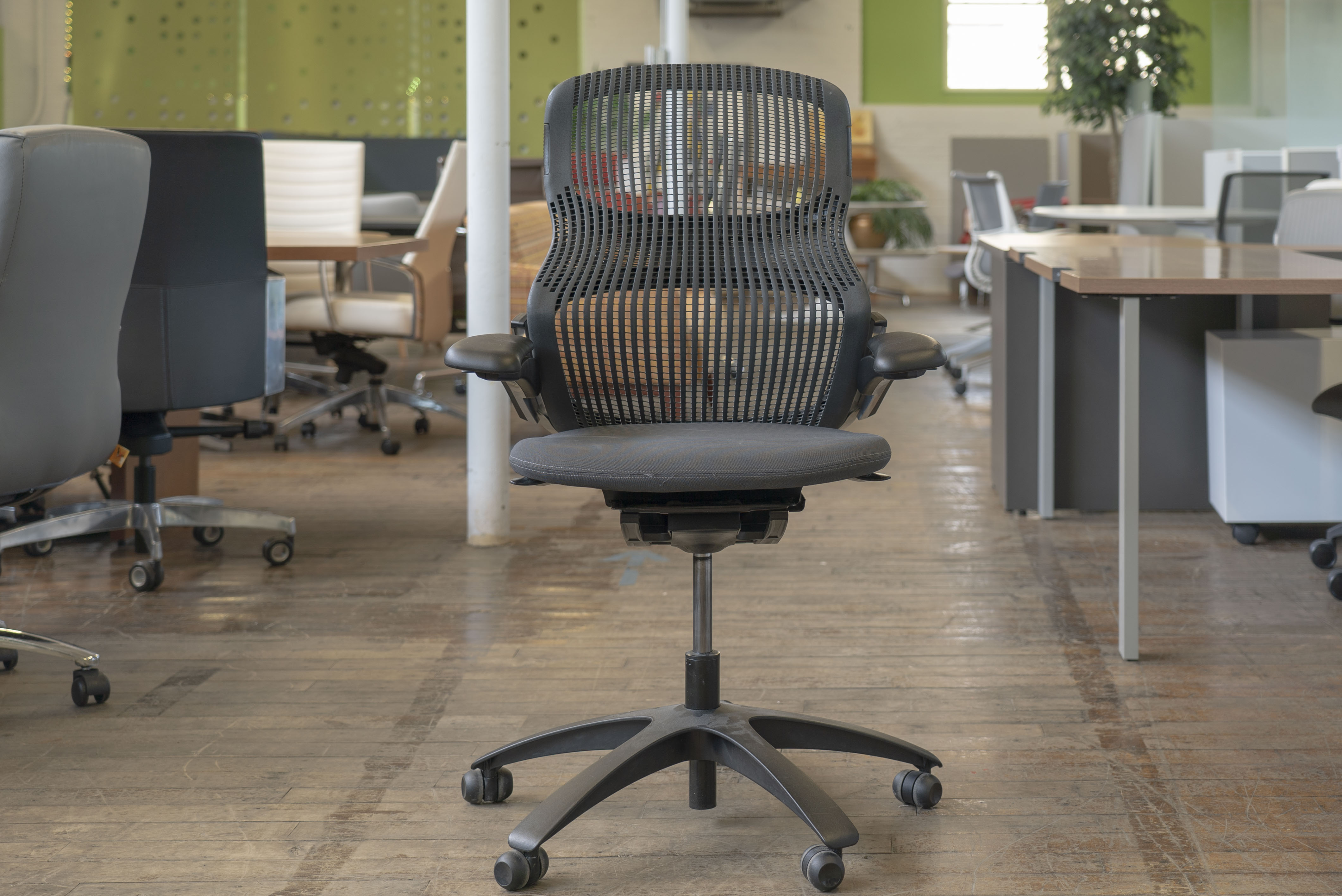 knoll-generation-chairs-2-1